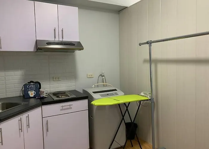 Minimalist 1 Bedroom In Alabang Near Molito And Atc With Wifi & Netflix M Апартаменты
