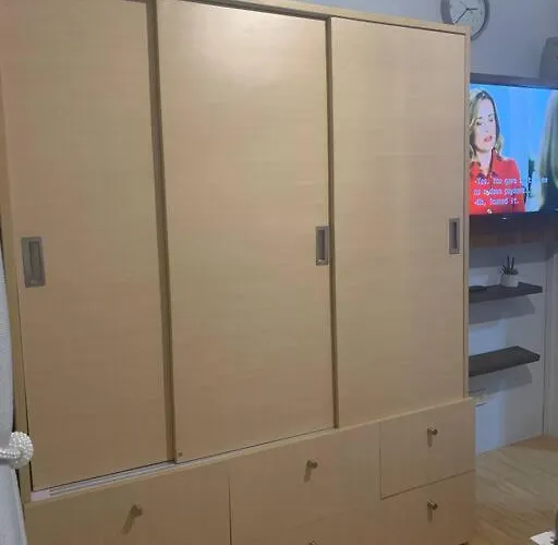 Minimalist 1 Bedroom In Alabang Near Molito And Atc With Wifi & Netflix M